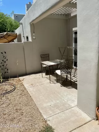 Photo #5: 6778206 Listing