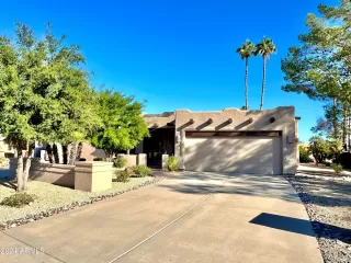 Photo #1: 6778329 Listing