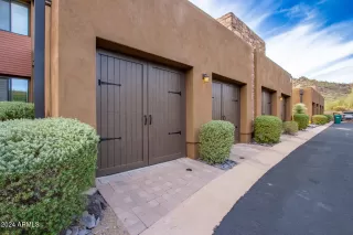 Photo #2: 6778690 Listing 