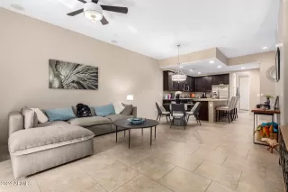 Photo #5: 6778690 Listing 