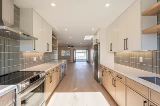 Photo #1: 6778849 Listing