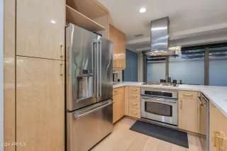 Photo #5: 6779086 Listing