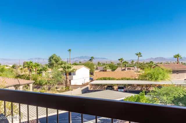 MLS: 6779092 Condo For Sale