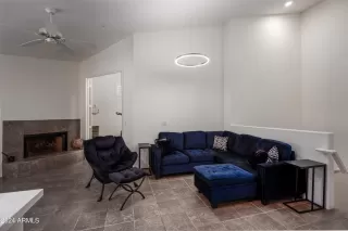 Photo #6: 6779648 Listing 