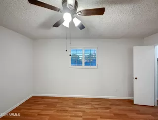 Photo #4: 6779830 Listing