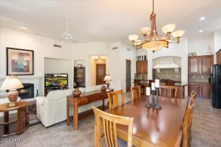 Photo #6: 6780528 Listing