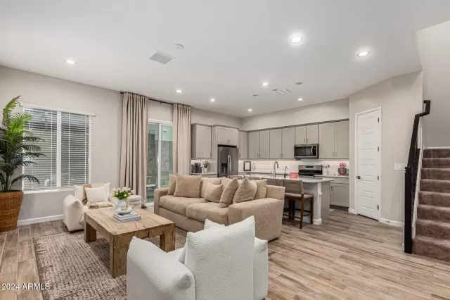 MLS: 6780649 Condo For Sale