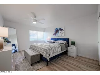 Photo #2: 6780672 Listing