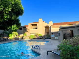 Photo #2: 6780722 Listing