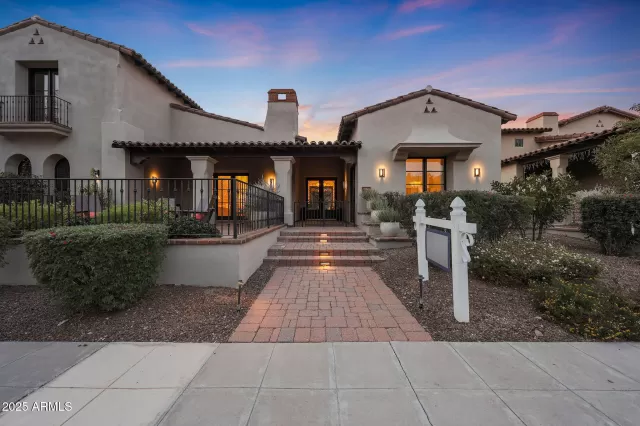 MLS: 6780780 Condo For Sale