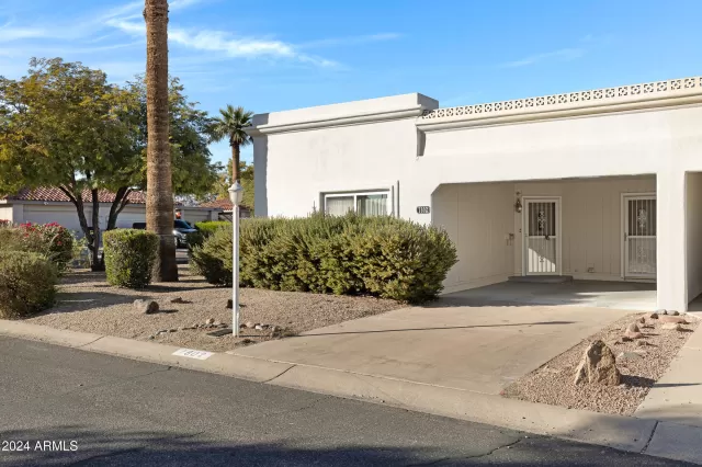 MLS: 6780960 Condo For Sale