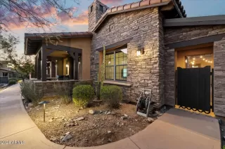 Photo #1: 6781041 Listing 