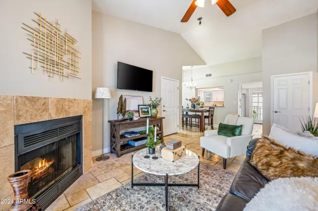 MLS: 6781162 Condo For Sale