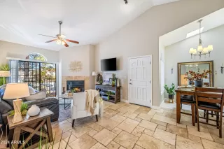 Photo #3: 6781162 Listing