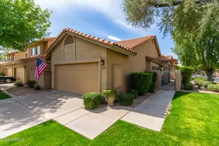 Photo #5: 6781215 Listing 