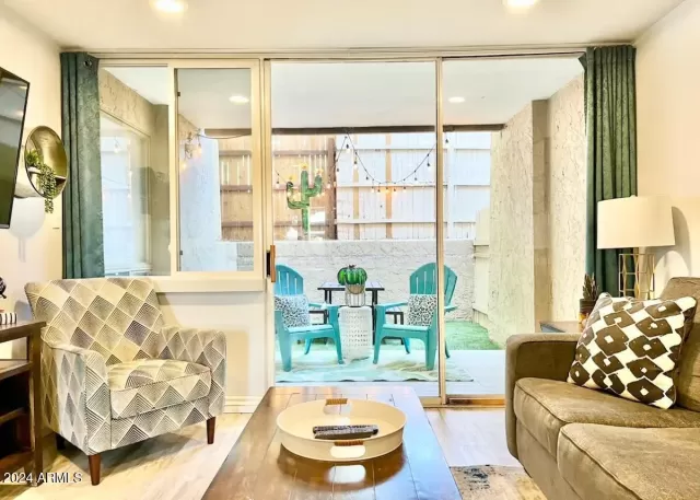 MLS: 6781240 Condo For Sale