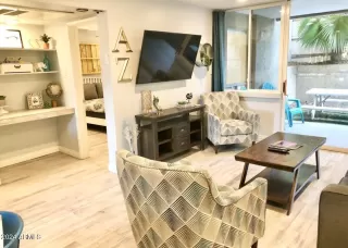 Photo #1: 6781240 Listing