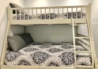 Photo #5: 6781240 Listing