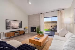 Photo #1: 6781366 Listing 