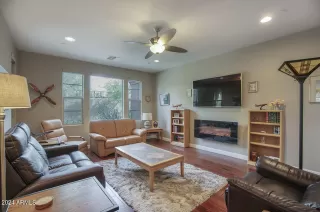 Photo #1: 6781391 Listing