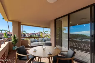 Photo #2: 6781445 Listing 