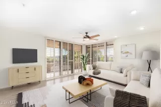 Photo #3: 6781445 Listing 