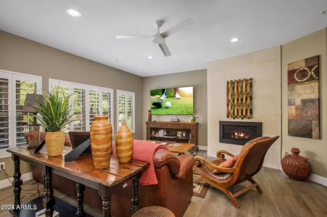 MLS: 6781615 Condo For Sale