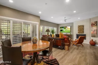 Photo #2: 6781615 Listing