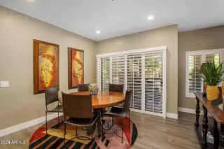 Photo #4: 6781615 Listing