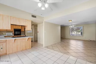 Photo #2: 6781687 Listing