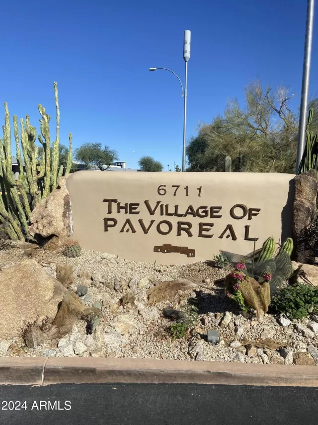 MLS: 6781916 Condo For Sale