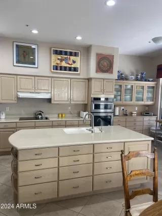 Photo #2: 6781916 Listing