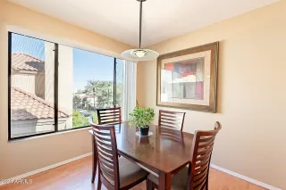 Photo #6: 6782147 Listing