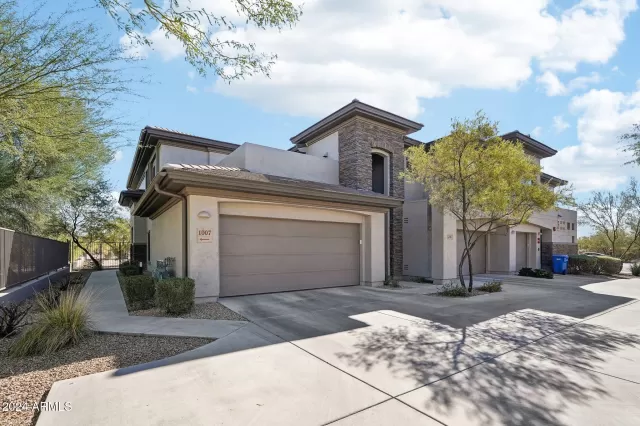 MLS: 6782379 Condo For Sale