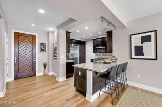 Photo #2: 6782445 Listing