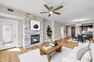 Photo #5: 6782445 Listing