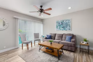 Photo #2: 6782587 Listing