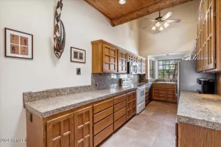 Photo #4: 6782873 Listing