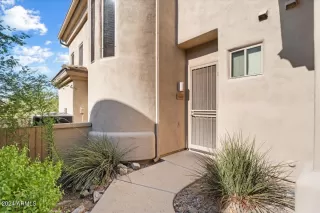 Photo #3: 6783419 Listing