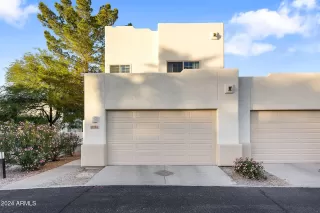 Photo #3: 6783553 Listing