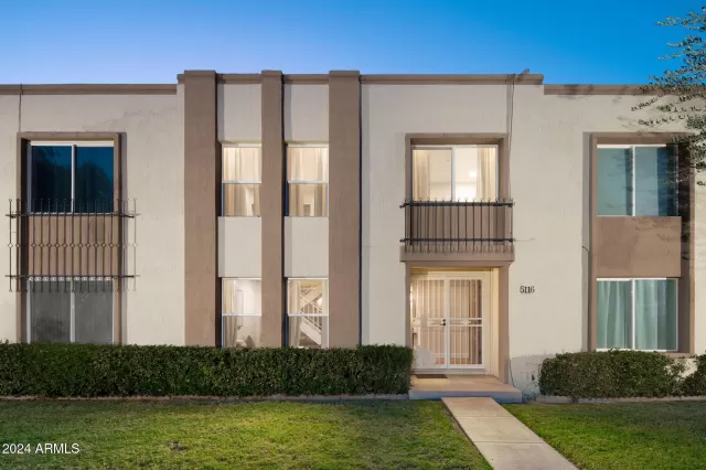 MLS: 6784059 Condo For Sale