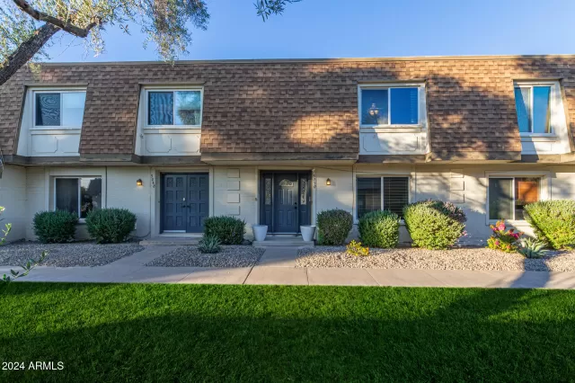 MLS: 6784107 Condo For Sale