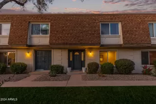 Photo #1: 6784107 Listing