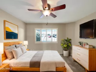 Photo #3: 6784352 Listing