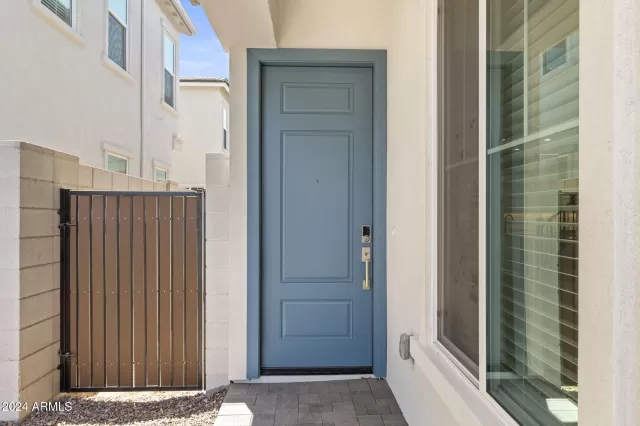 MLS: 6784565 Condo For Sale