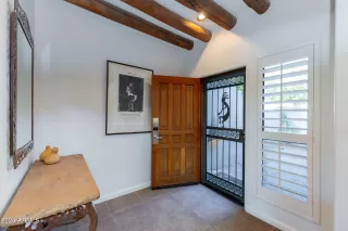 Photo #3: 6784573 Listing