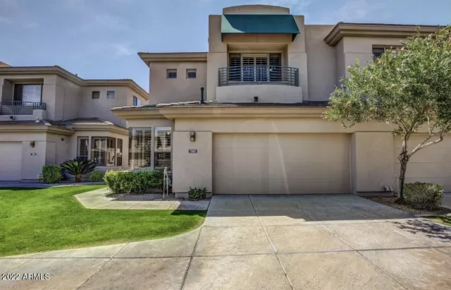 MLS: 6784791 Condo For Sale
