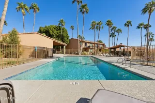 Photo #2: 6785387 Listing 