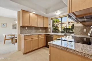 Photo #4: 6785387 Listing 