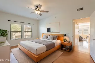 Photo #4: 6785630 Listing